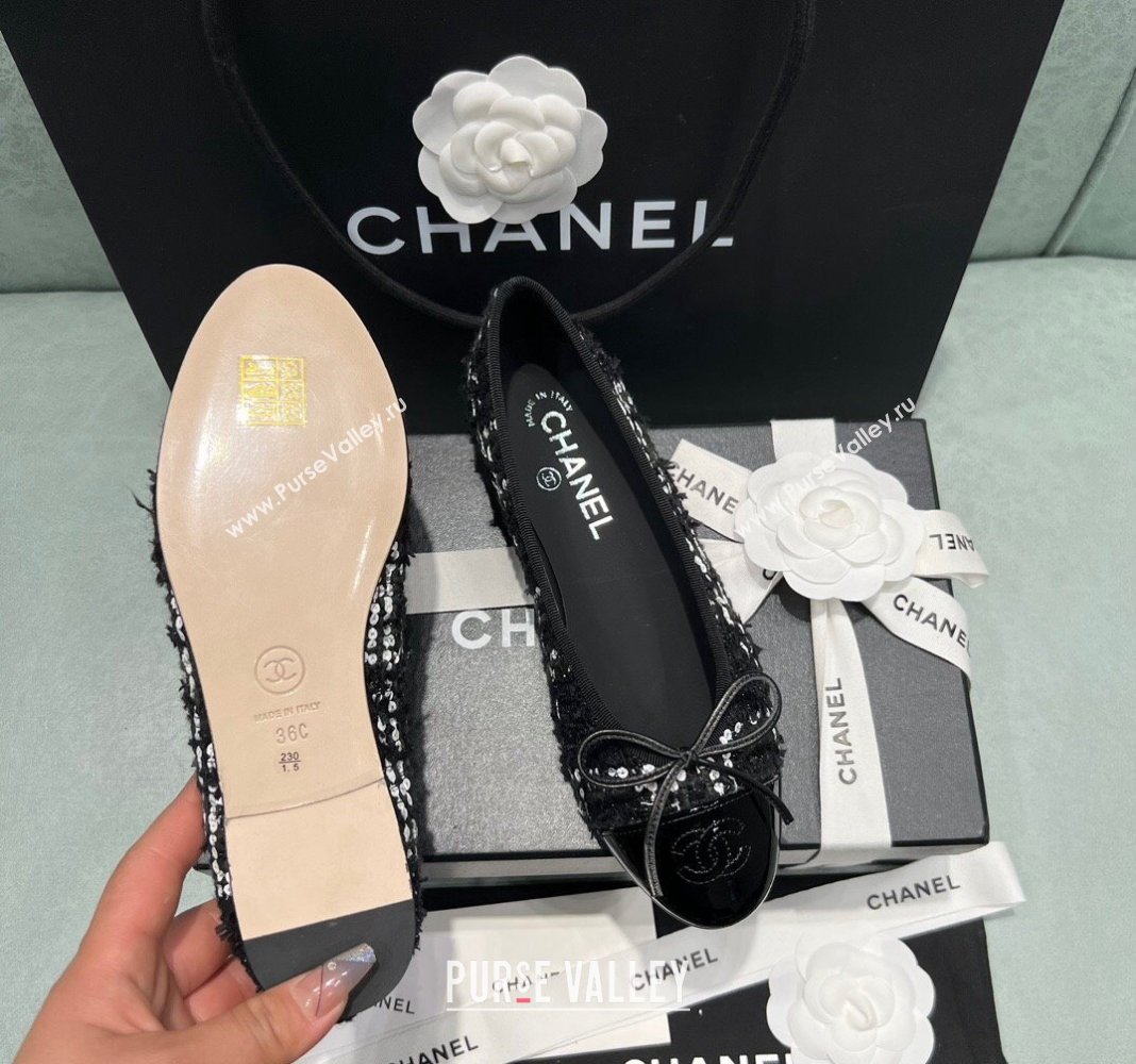 Chanel Classic Tweed Ballet Flat Black/White 2 2024 0325 (SS-240325031)