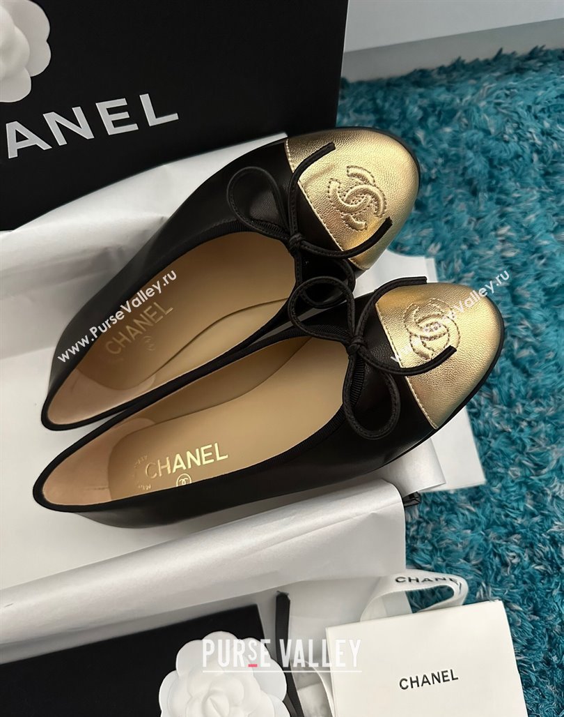 Chanel Classic Calfskin Leather Ballet Flat Black/Gold 2024 0325 (SS-240325037)