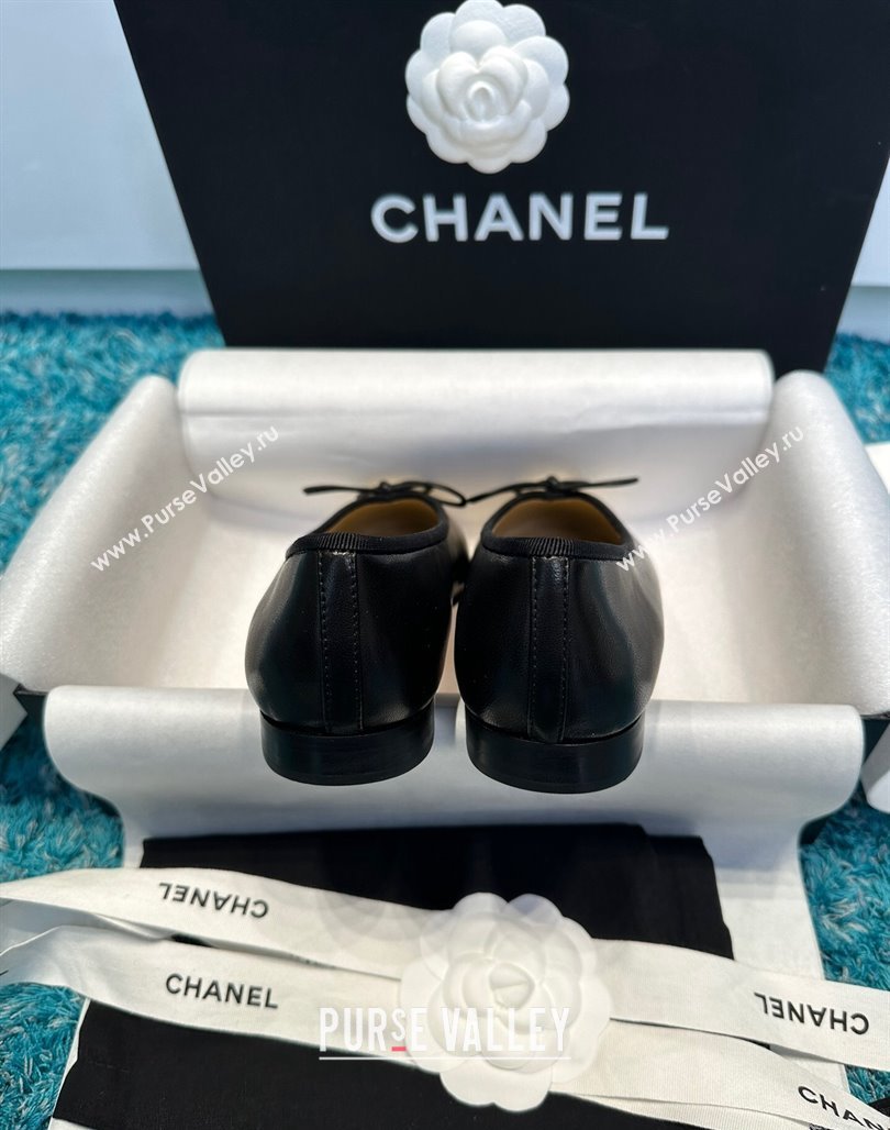 Chanel Classic Calfskin Leather Ballet Flat Black/Gold 2024 0325 (SS-240325037)