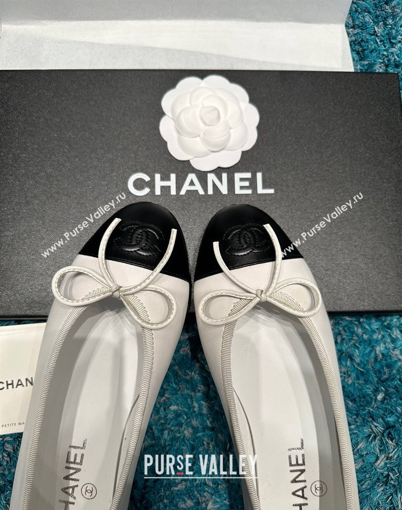 Chanel Classic Calfskin Leather Ballet Flat White/Black 2 2024 0325 (SS-240325041)