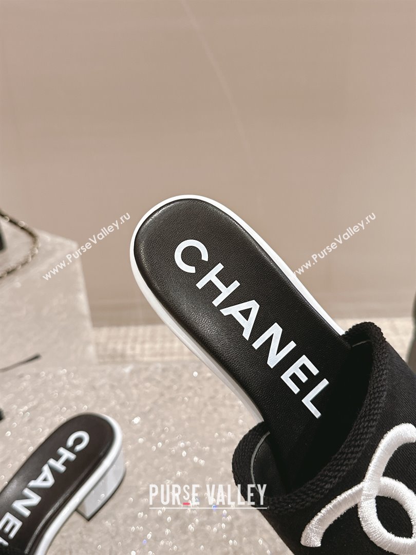 Chanel Knit Fabric Heel Slide Sandals with CC Black/White2 2024 0322 (MD-240322155)