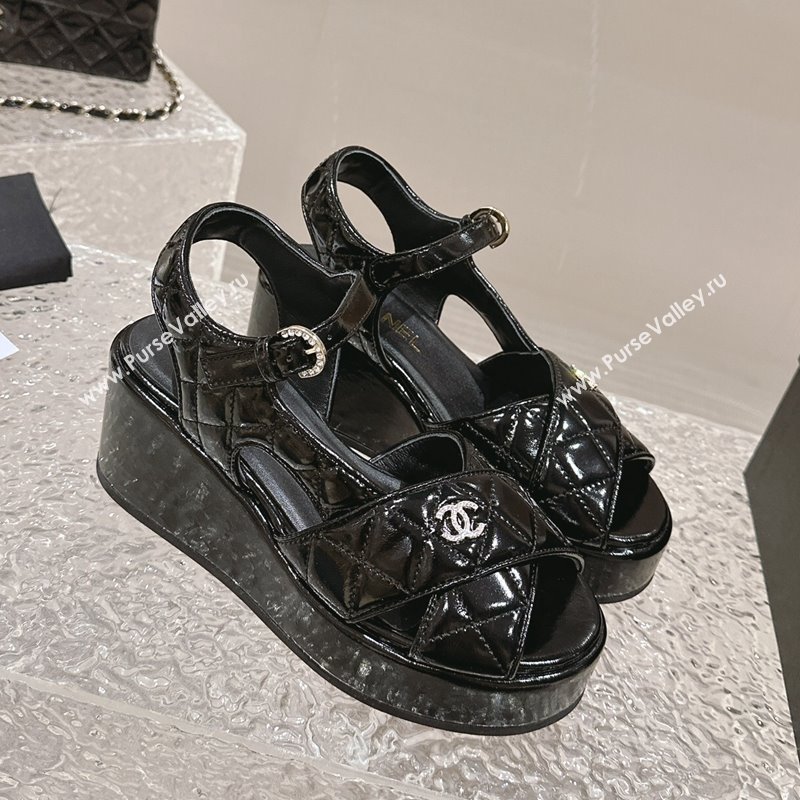 Chanel Shiny Calfskin Wedge Sandals with Crystal CC G39918 Black 2024 (MD-240323014)