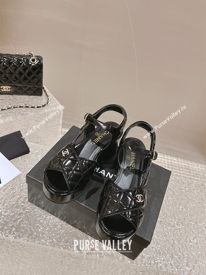 Chanel Shiny Calfskin Wedge Sandals with Crystal CC G39918 Black 2024 (MD-240323014)