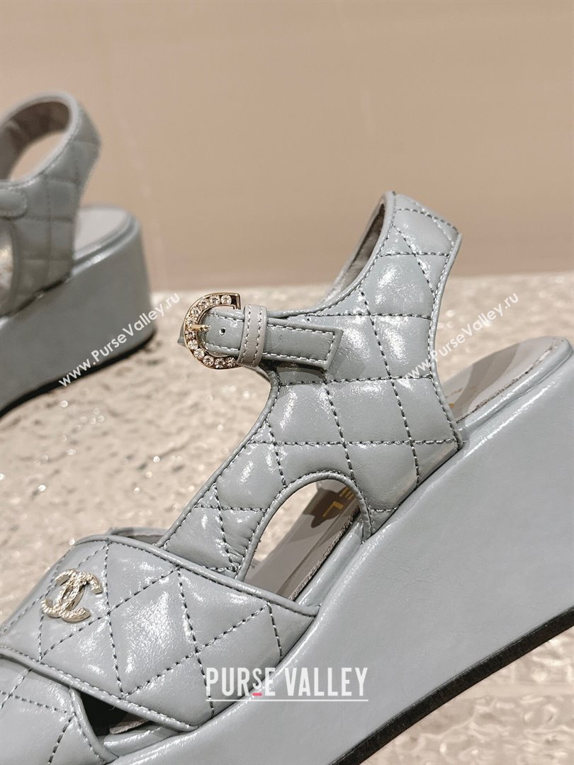 Chanel Shiny Calfskin Wedge Sandals with Crystal CC G39918 Grey 2024 (MD-240323019)