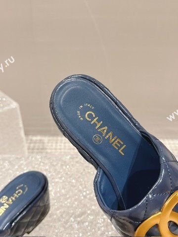 Chanel Shiny Calfskin Wedge Slide Sandals with Metal-Tone Maxi-CC Dark Blue 2024 (MD-240323023)