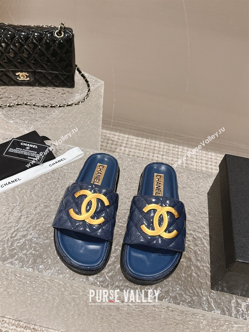 Chanel Patent Calfskin Slide Sandals with Metal-Tone Maxi-CC Dark Blue 2024 (MD-240323030)