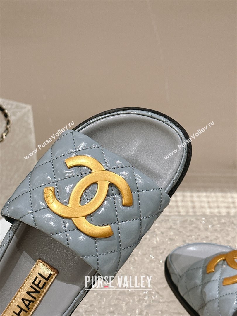 Chanel Patent Calfskin Slide Sandals with Metal-Tone Maxi-CC Grey 2024 (MD-240323032)