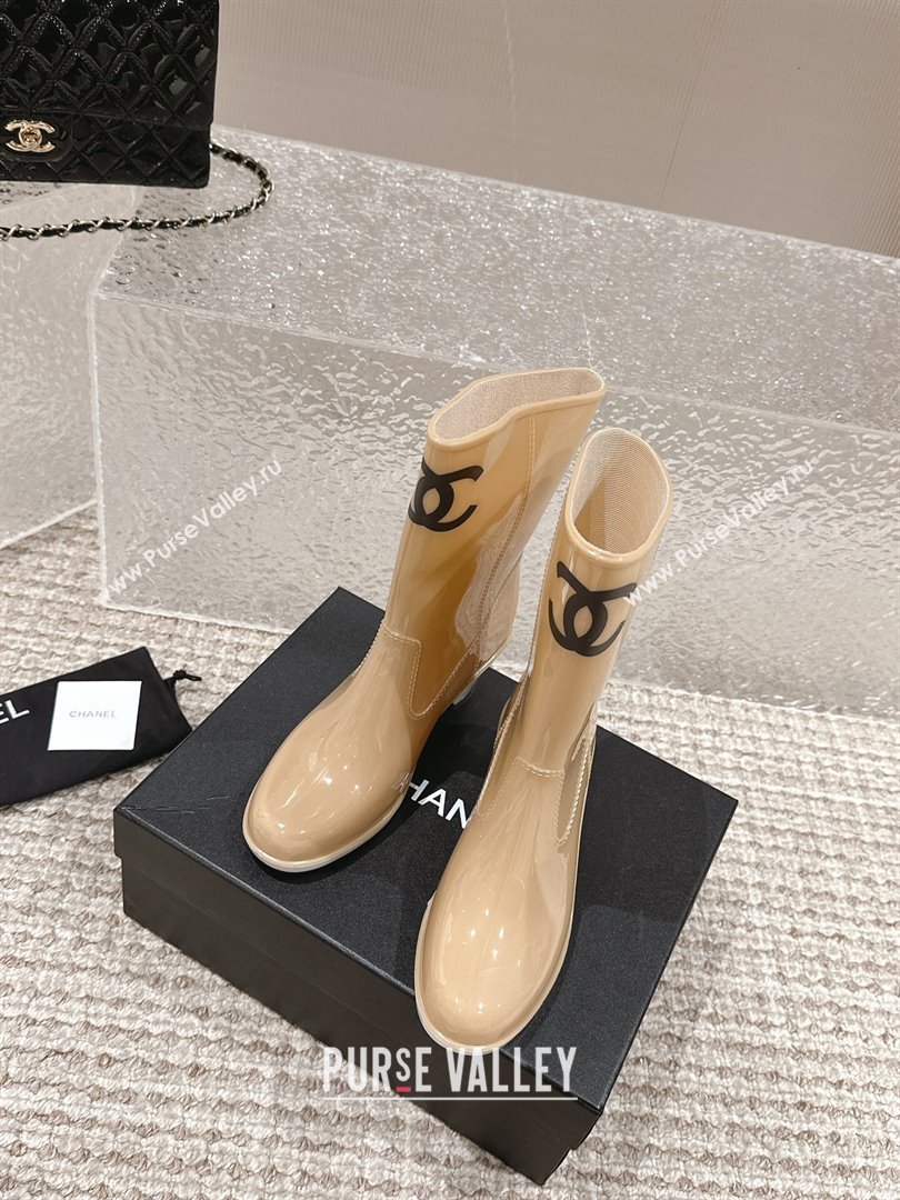 Chanel patent Rubber Heel Rain Boots with CC Beige 2024 0323 (MD-240323041)