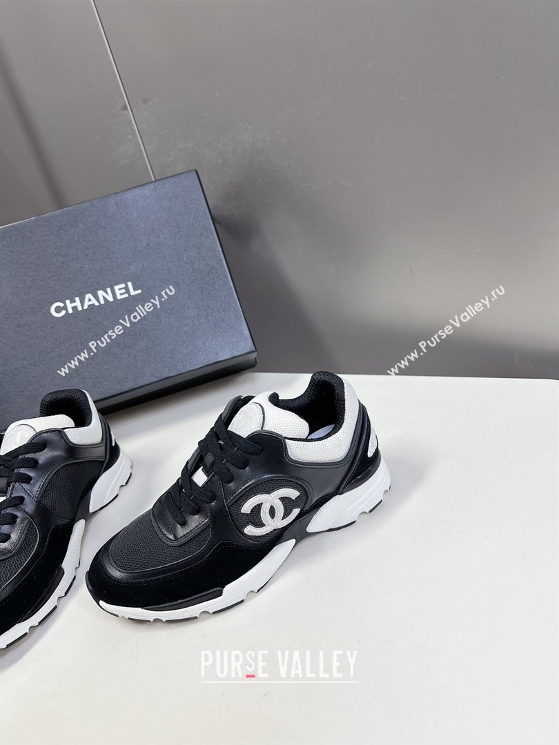 Chanel Mesh, Calfskin Suede Sneakers with Side CC Black/White 2024 0323 (MD-240323065)