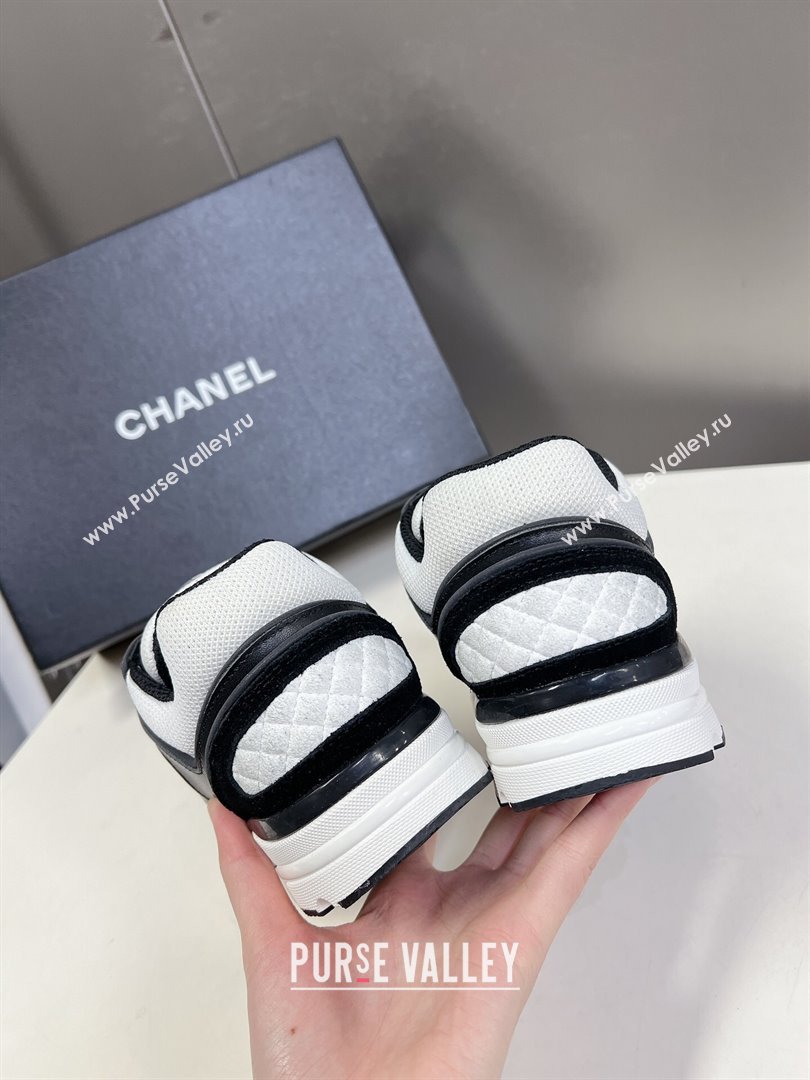 Chanel Mesh, Calfskin Suede Sneakers with Side CC Black/White 2024 0323 (MD-240323065)