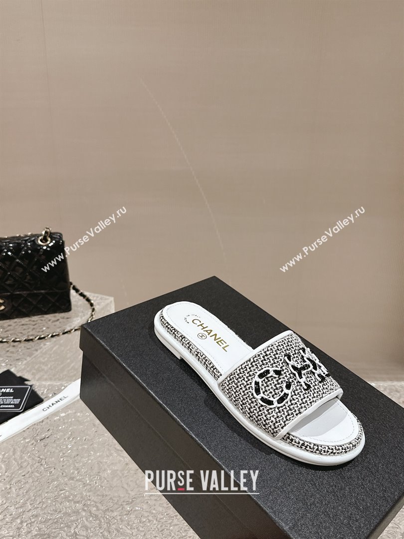 Chanel Tweed Flat Slide Sandals with Chain Logo Black/White 2024 0322 (MD-240322088)