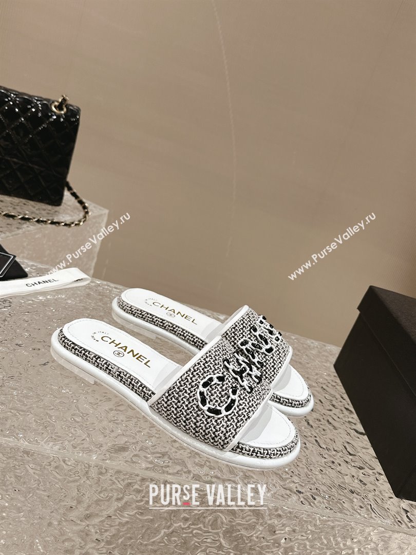 Chanel Tweed Flat Slide Sandals with Chain Logo Black/White 2024 0322 (MD-240322088)