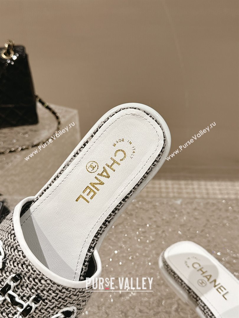 Chanel Tweed Flat Slide Sandals with Chain Logo Black/White 2024 0322 (MD-240322088)