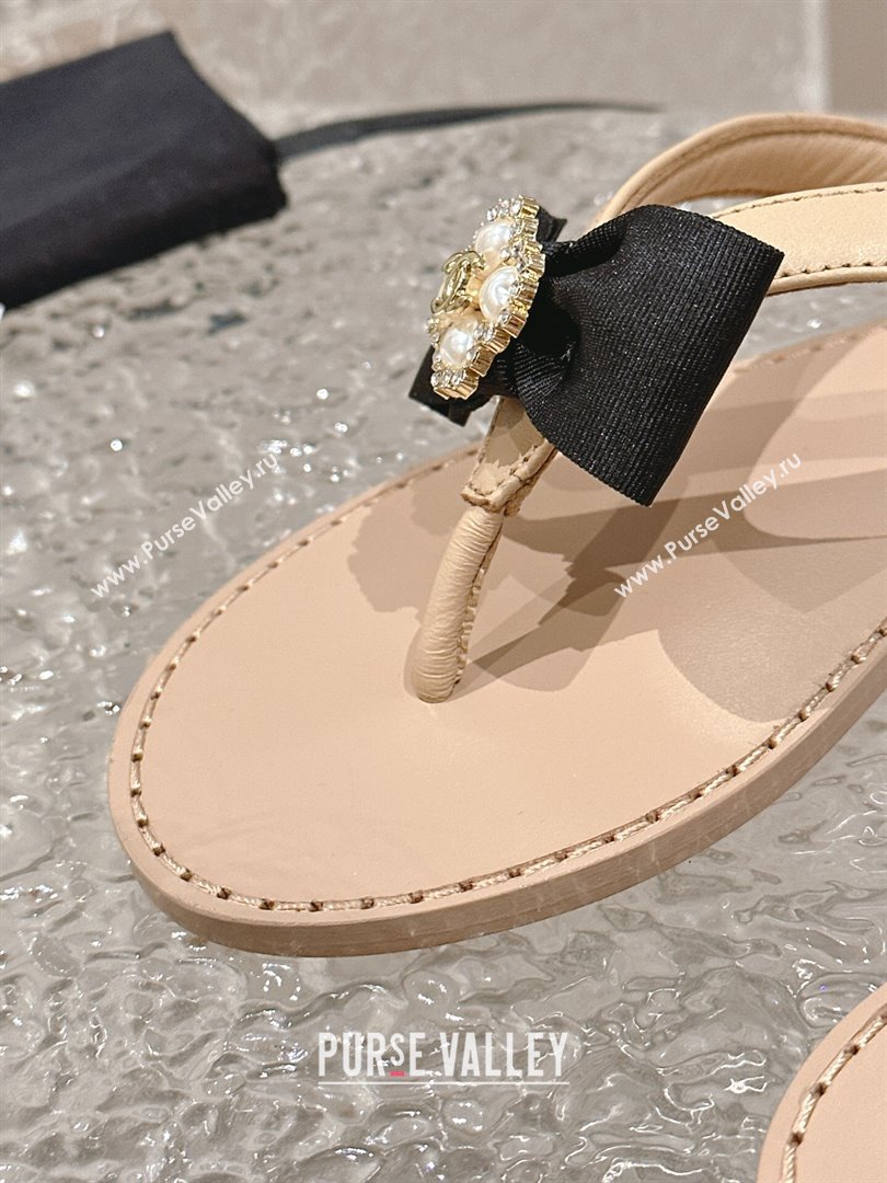 Chanel Calfskin Flat Slide Thong Sandals with Pearls Bow Beige 2024 0322 (MD-240322117)