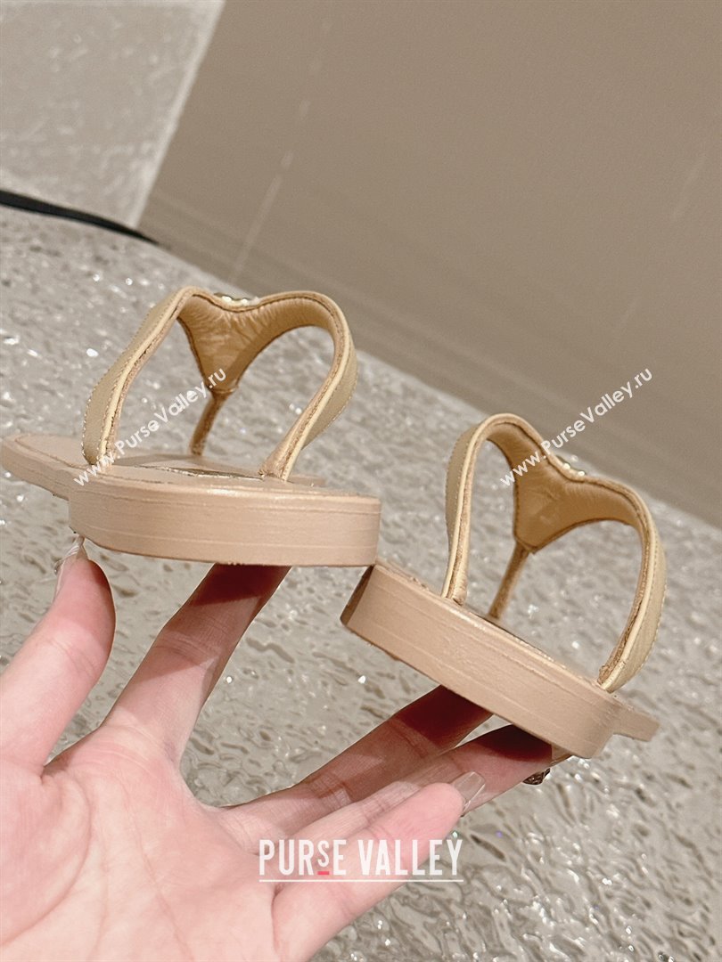 Chanel Calfskin Flat Slide Thong Sandals with Metal-Tone CC Beige 2024 0322 (MD-240322120)