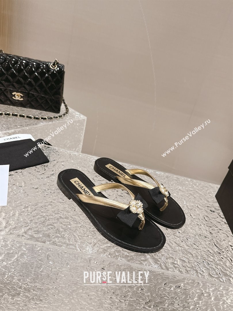 Chanel Calfskin Flat Slide Thong Sandals with Pearl Bow Gold 2024 032202 (MD-240322123)