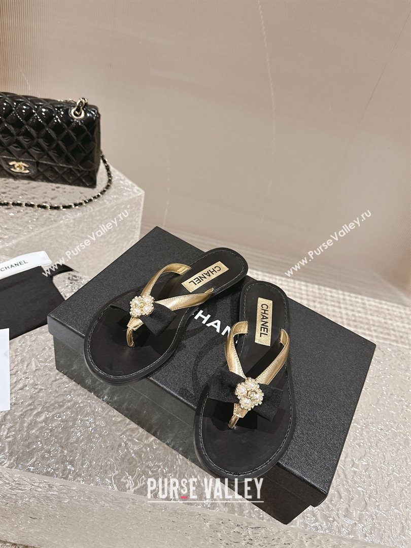 Chanel Calfskin Flat Slide Thong Sandals with Pearl Bow Gold 2024 032202 (MD-240322123)