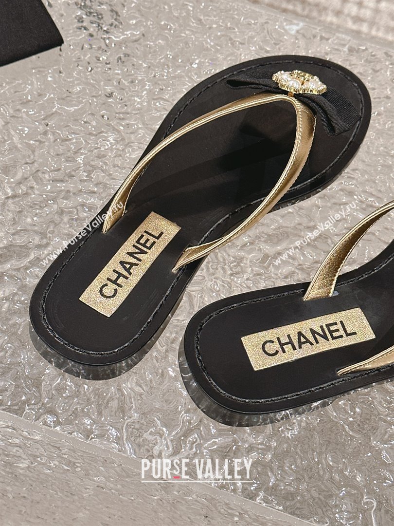 Chanel Calfskin Flat Slide Thong Sandals with Pearl Bow Gold 2024 032202 (MD-240322123)