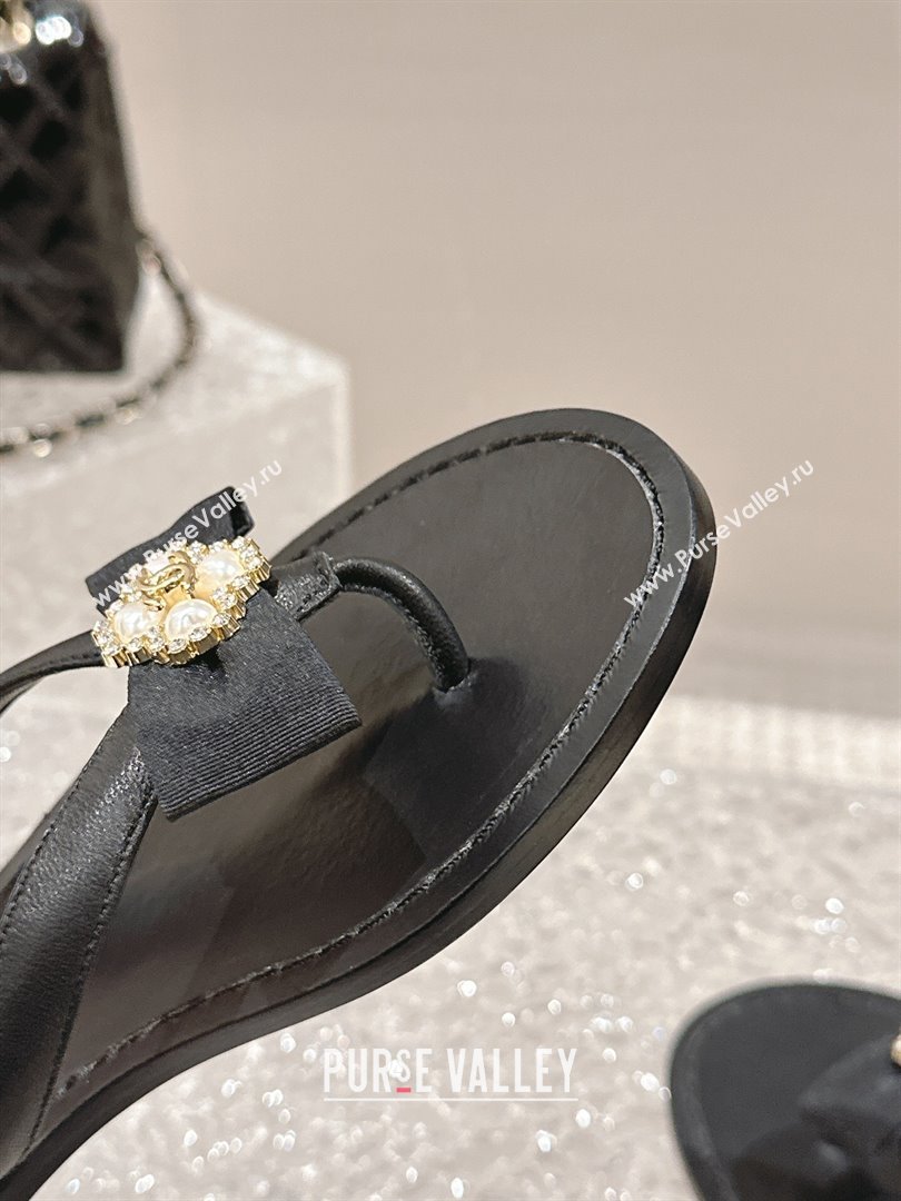 Chanel Calfskin Flat Slide Thong Sandals with Pearl Bow Black 2024 032202 (MD-240322124)