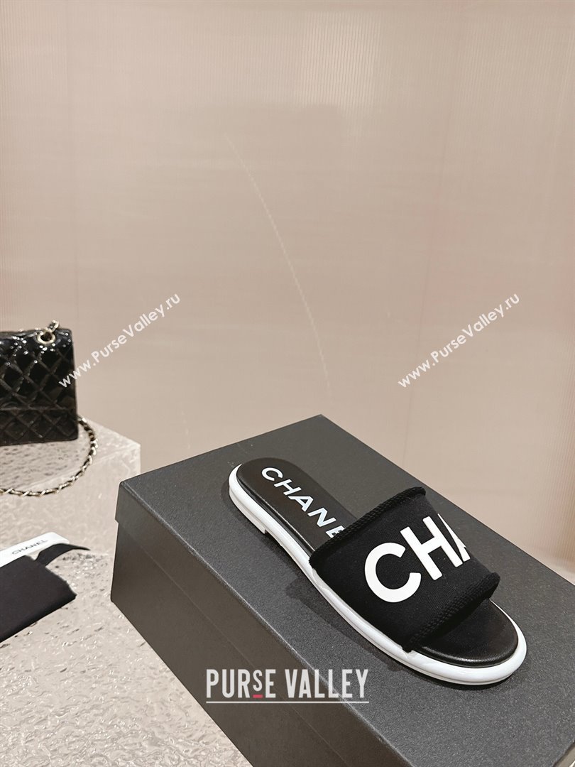 Chanel Knit Fabric Flat Slide Sandals with Logo Black/White2 2024 0322 (MD-240322133)