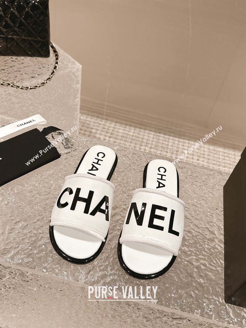 Chanel Knit Fabric Flat Slide Sandals with Logo White/Black2 2024 0322 (MD-240322134)