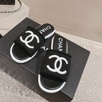 Chanel Knit Fabric Flat Slide Sandals with CC Black/White2 2024 0322 (MD-240322142)