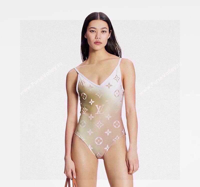 Louis Vuitton Gradient Swimwear 2024 LV0401 (A-240401141)