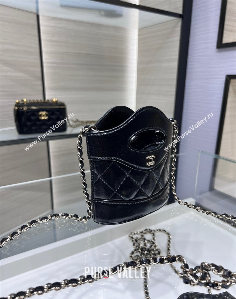 Chanel Shiny Lambskin Clutch with Chain AP3924 Black 2024 (yezi-240411037)