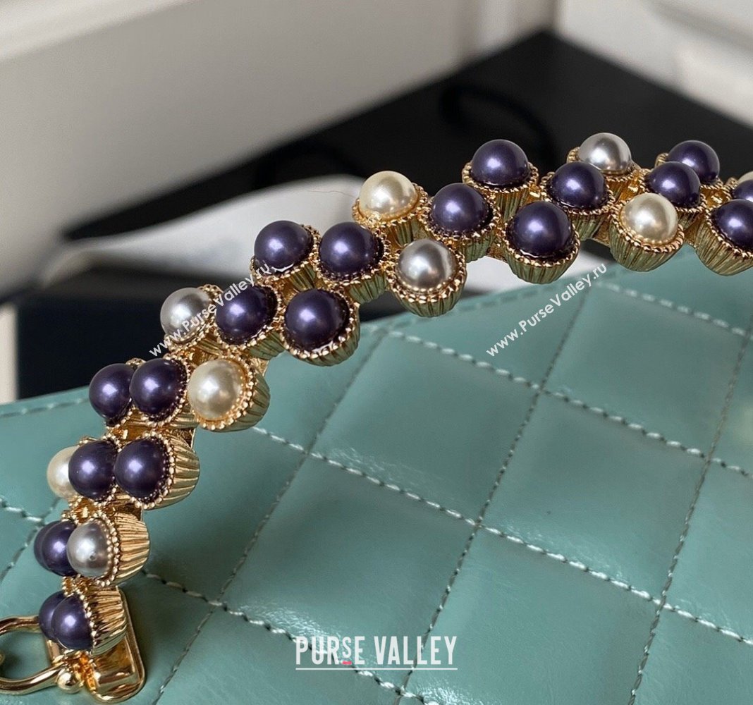 Chanel Shiny Crumpled Lambskin Clutch with Chain and Pearls Top Handle AP3804 Green 2024 (yezi-240411003)