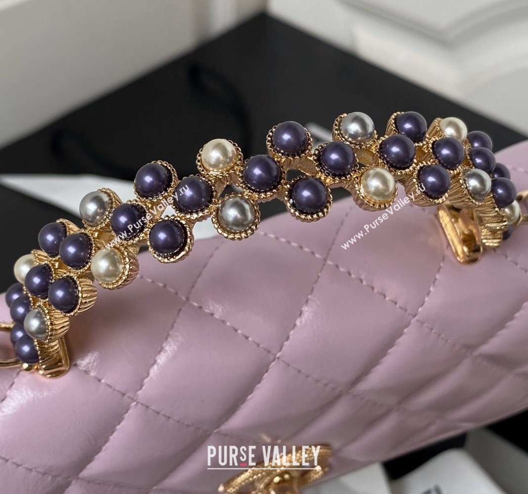 Chanel Shiny Crumpled Lambskin Clutch with Chain and Pearls Top Handle AP3803 Light Purple 2024 (yezi-240411007)