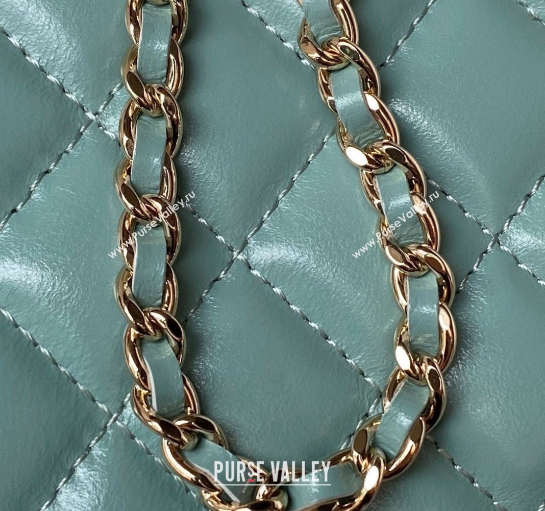 Chanel Shiny Crumpled Lambskin Clutch with Chain and Pearls Top Handle AP3804 Green 2024 (yezi-240411003)