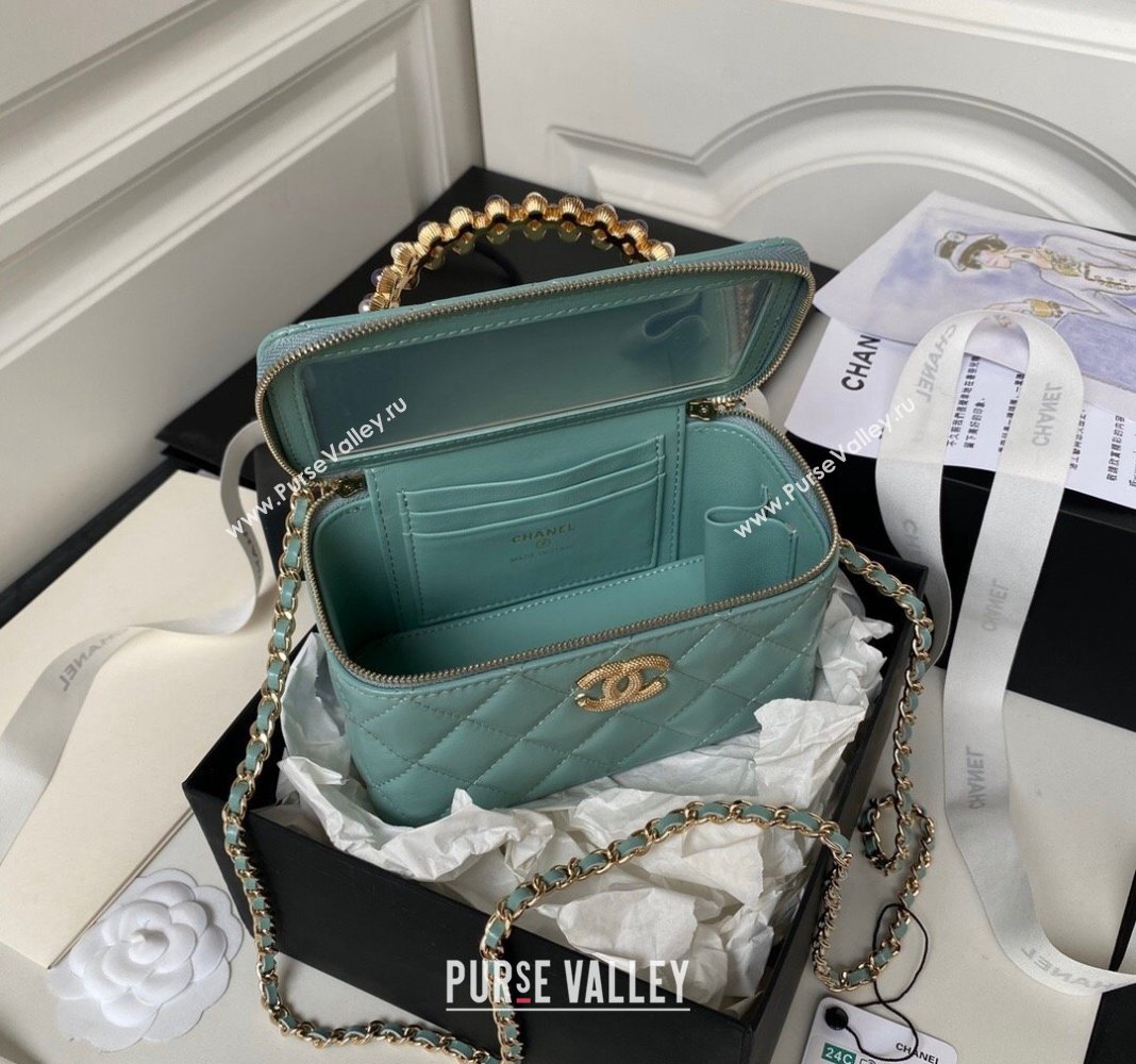 Chanel Shiny Crumpled Lambskin Clutch with Chain and Pearls Top Handle AP3804 Green 2024 (yezi-240411003)