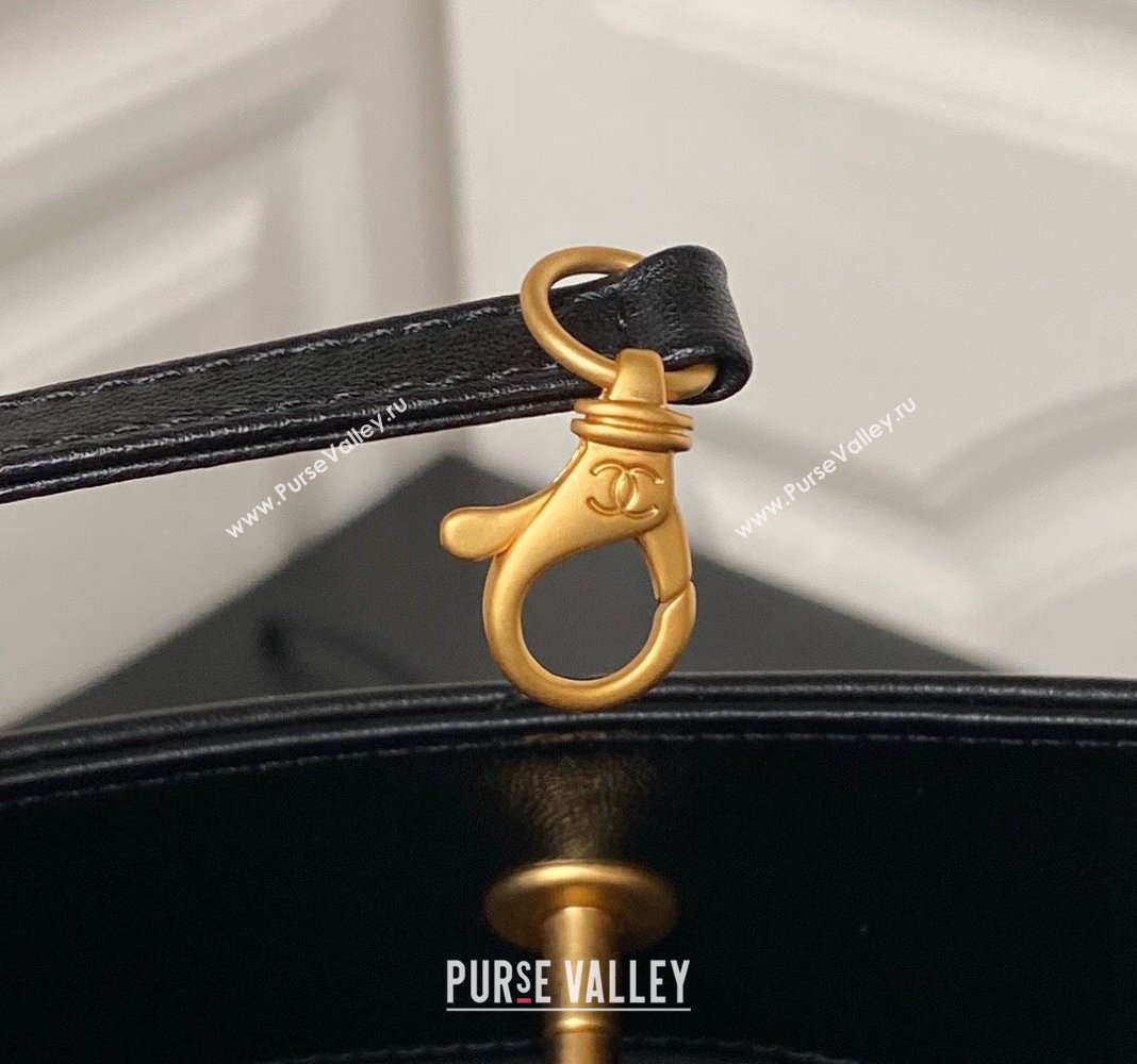 Chanel Quilted Lambskin Large Hobo bag AS4777 Black 2024 (yezi-240411041)