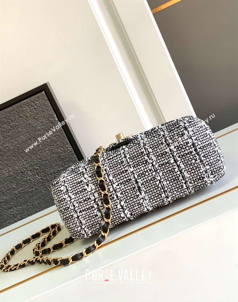 Chanel Tweed Small Flap Bag with Chain and Pearls AS4384 Black/White 2024 (yezi-240411045)