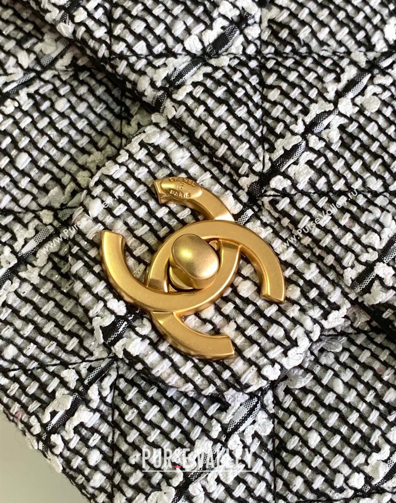Chanel Tweed Small Flap Bag with Chain and Pearls AS4384 Black/White 2024 (yezi-240411045)