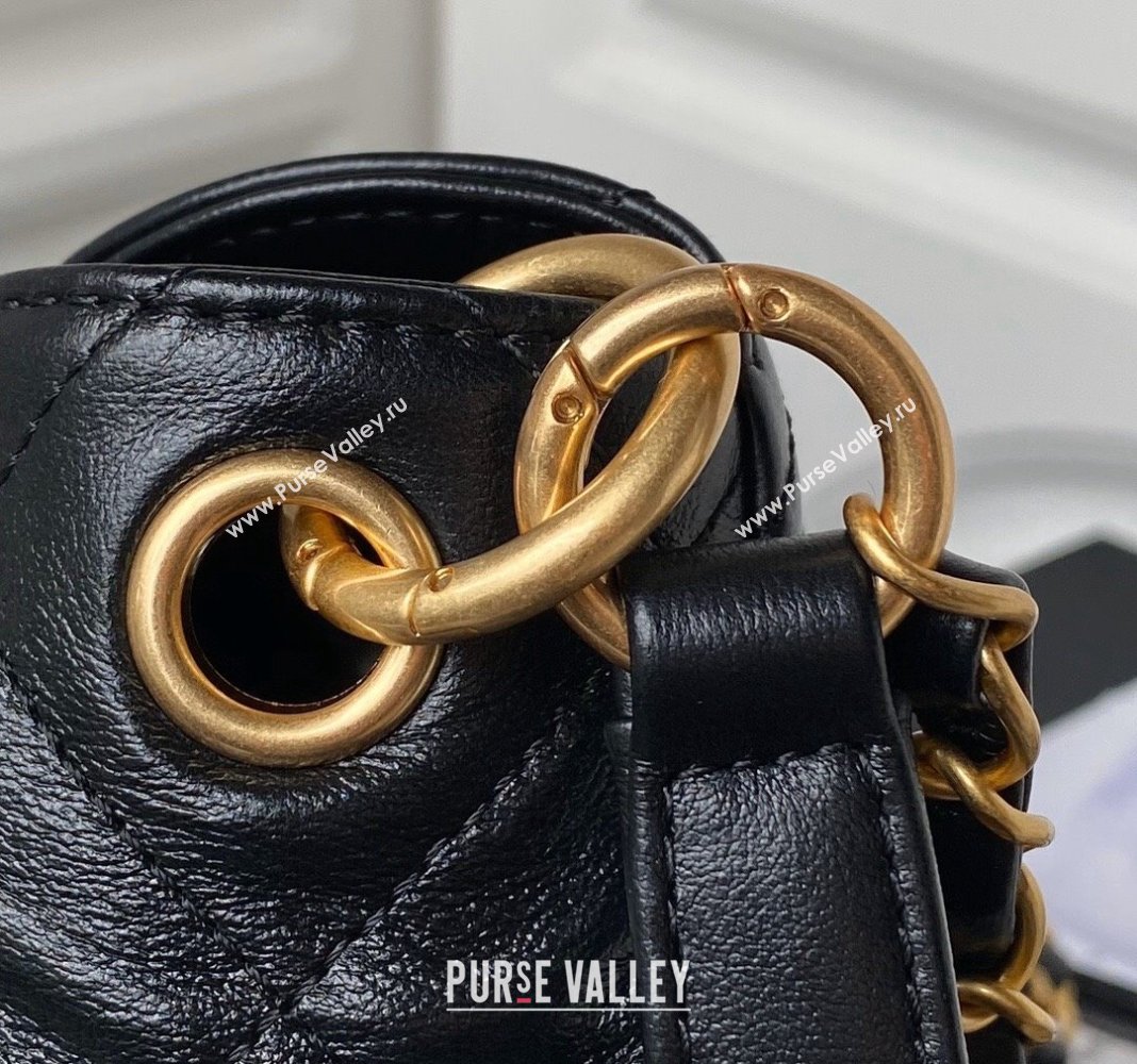 Chanel Shiny Crumpled Calfskin Medium Messenger bag AS4668 Black 2024 (yezi-240411052)