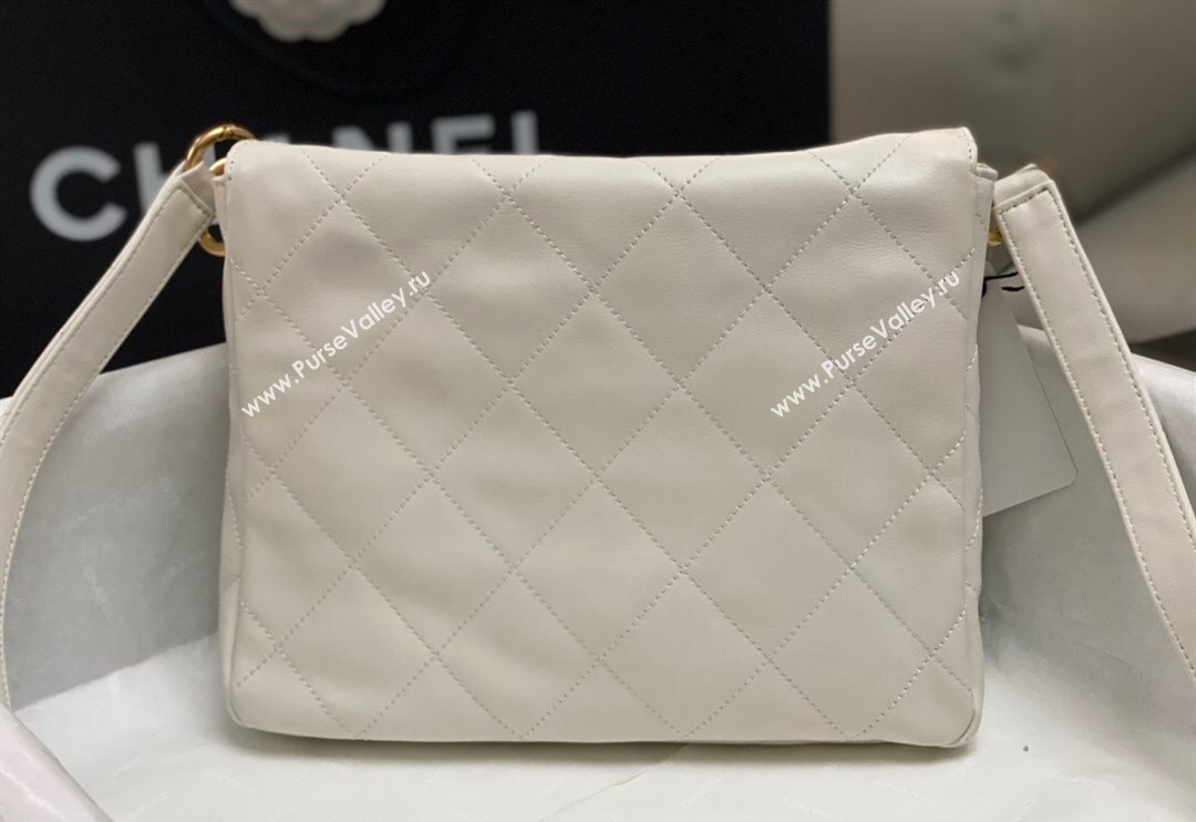 Chanel Shiny Crumpled Calfskin Small Messenger bag AS4743 White 2024 (yezi-240411051)