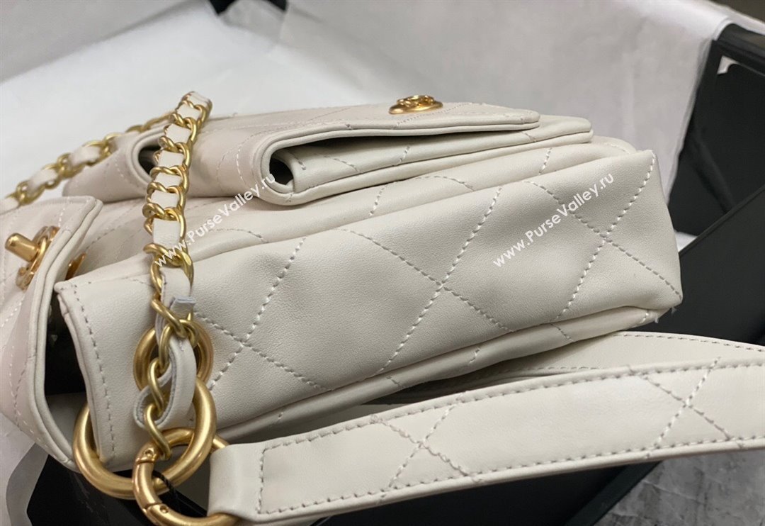 Chanel Shiny Crumpled Calfskin Small Messenger bag AS4743 White 2024 (yezi-240411051)