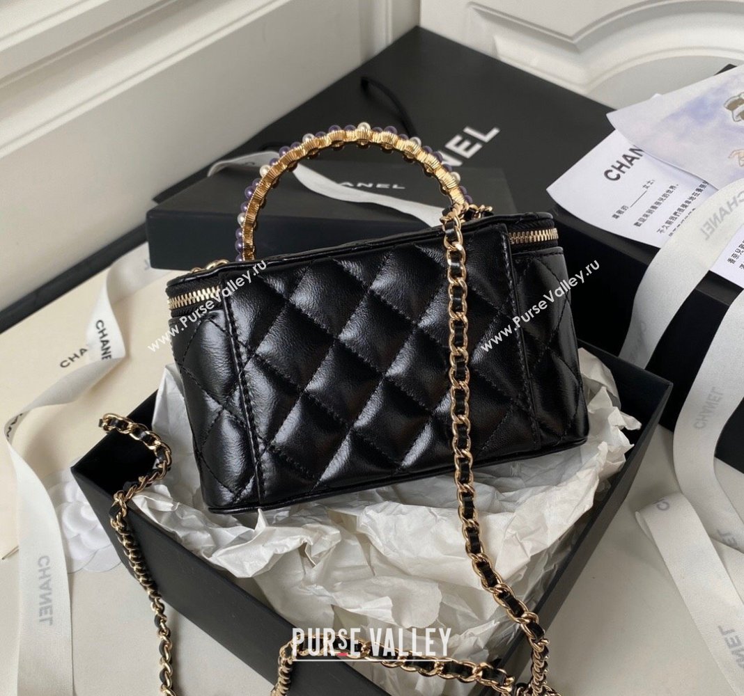 Chanel Shiny Crumpled Lambskin Clutch with Chain and Pearls Top Handle AP3804 Black 2024 (yezi-240411001)