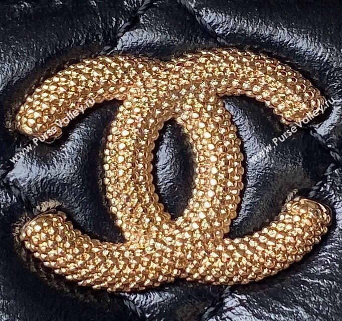 Chanel Shiny Crumpled Lambskin Clutch with Chain and Pearls Top Handle AP3804 Black 2024 (yezi-240411001)