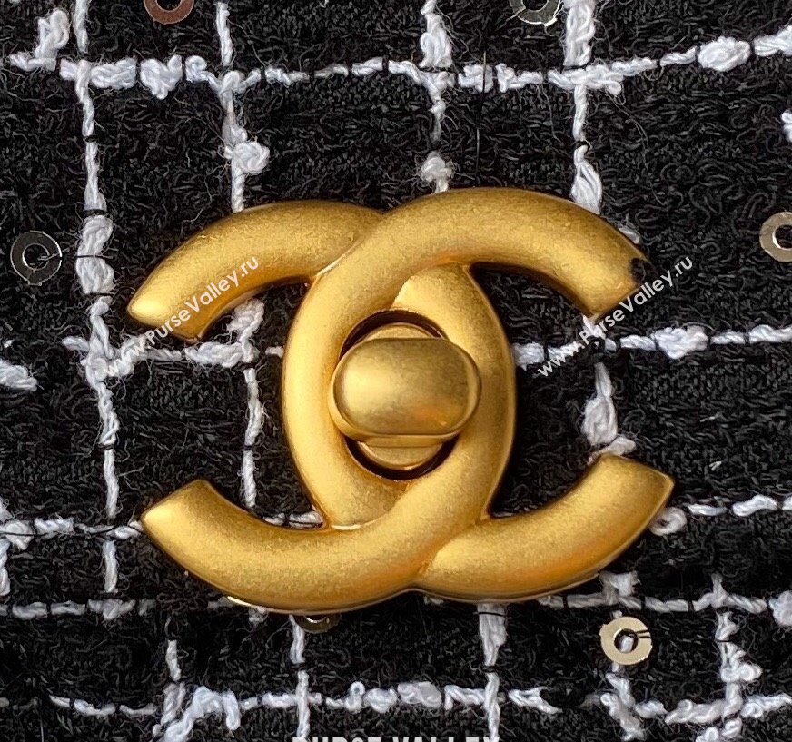 Chanel Sequin Embroidered Tweed Mini Shopping Bag AS4416 Black/White 2024 (yezi-240411019)
