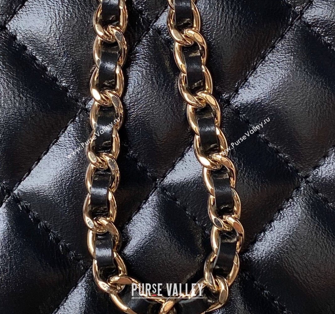 Chanel Shiny Crumpled Lambskin Clutch with Chain and Pearls Top Handle AP3804 Black 2024 (yezi-240411001)