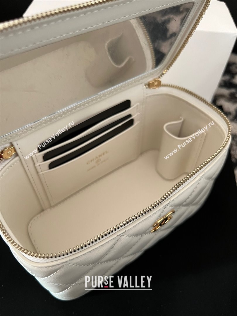 Chanel Shiny Crumpled Lambskin Clutch with Heart Chain WOC AP3784 White 2024 (yezi-240411014)
