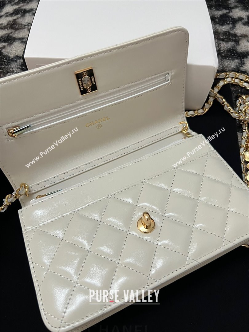 Chanel Shiny Crumpled Lambskin Wallet On Heart Chain WOC AP3785 White 2024 (yezi-240411013)