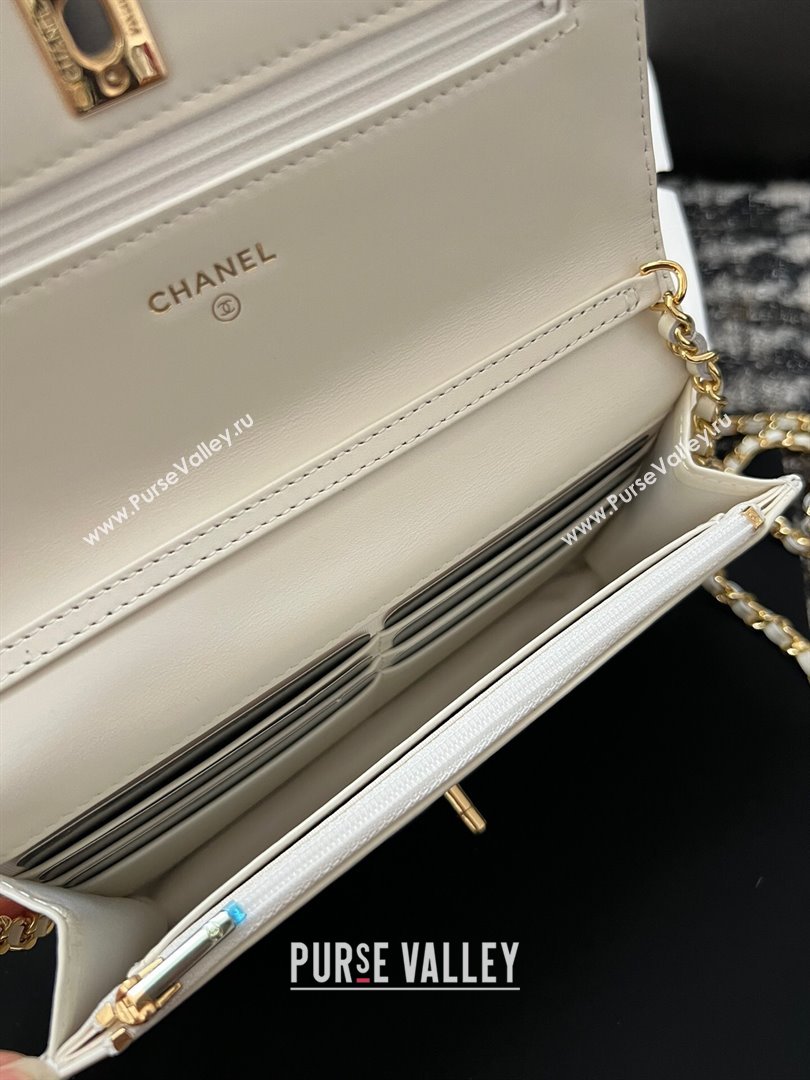 Chanel Shiny Crumpled Lambskin Wallet On Heart Chain WOC AP3785 White 2024 (yezi-240411013)