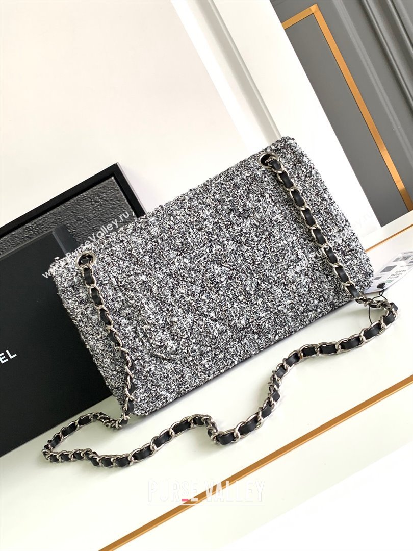 Chanel Classic Tweed Medium 11.12 Flap Bag A01112 White/Black 2024 0411 (yezi-240411025)