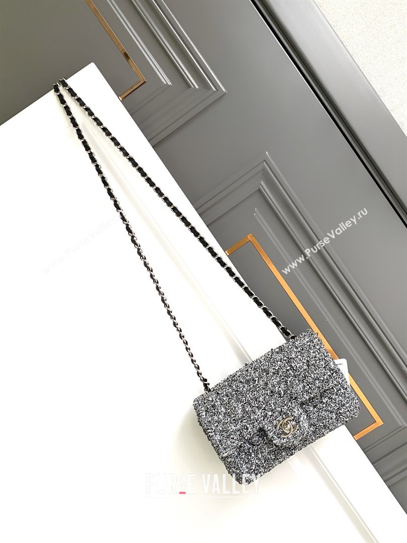 Chanel Classic Tweed Mini 11.12 Flap Bag A69900 White/Black 2024 0411 (yezi-240411023)