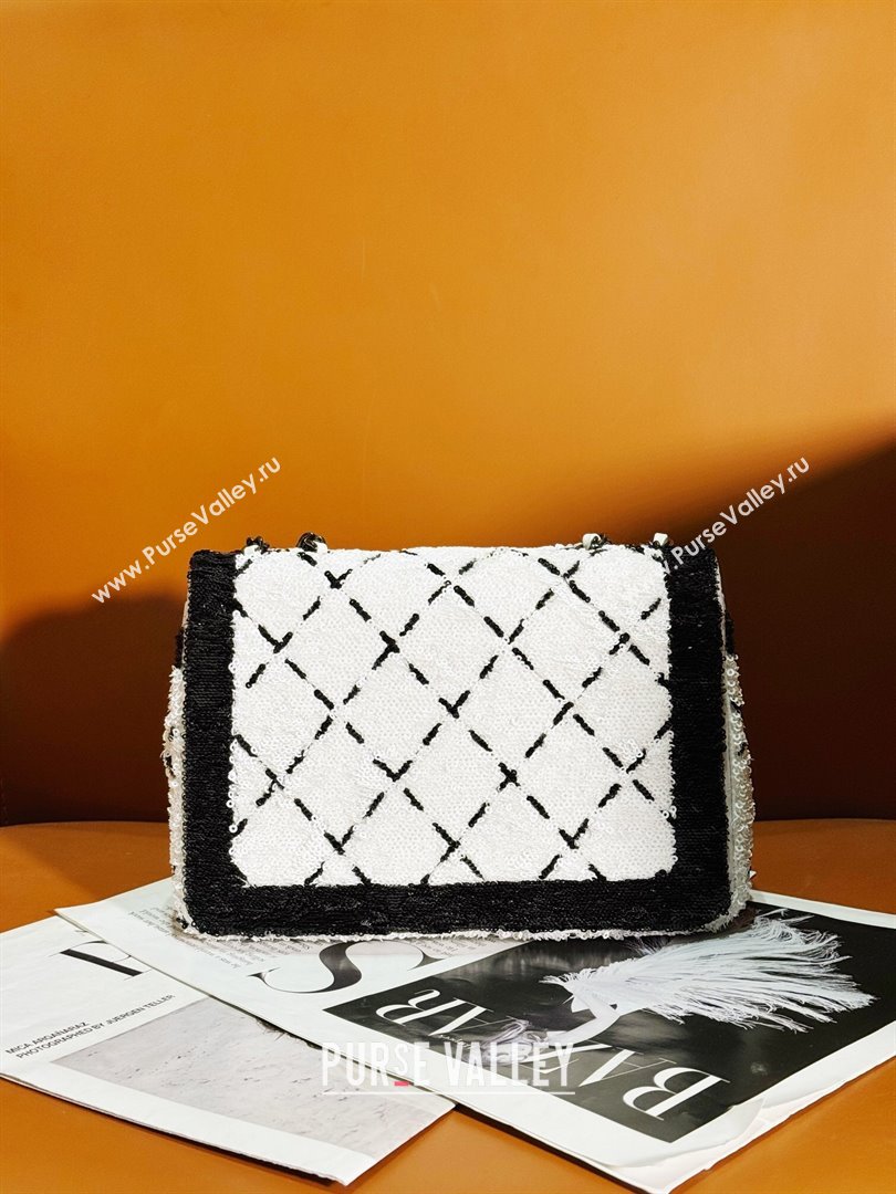 Chanel Sequins Black Metal Small Flap Bag AS4561 White/Black 2024 (yezi-240412016)