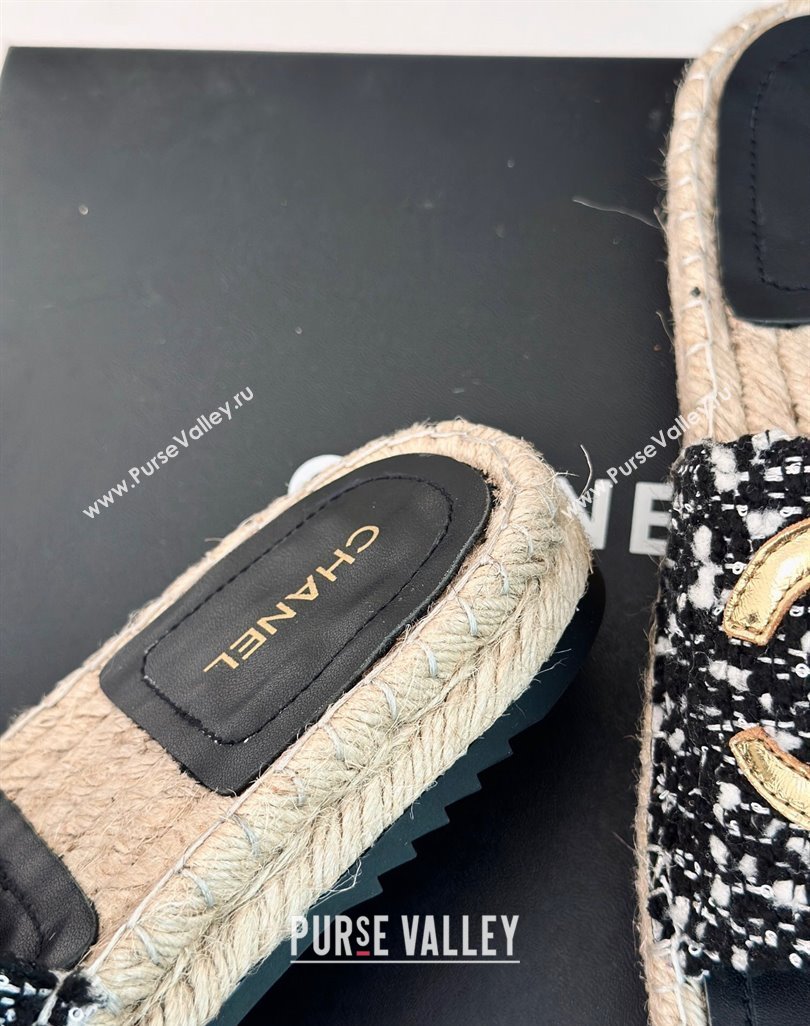 Chanel Tweed Espadrilles Flat Slide Sandals with Gold-Tone CC Black/White 2024 (MD-240424044)