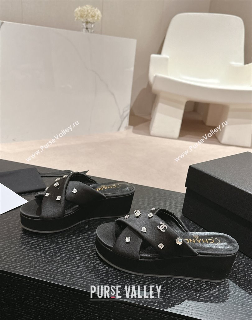 Chanel Fabric Wedge Slide Sandals 5cm with Crystals Charm Black 2024 0424 (MD-240424090)